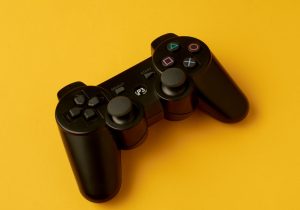 Crossplay: melhores jogos entre plataformas para unir amigos em 2026